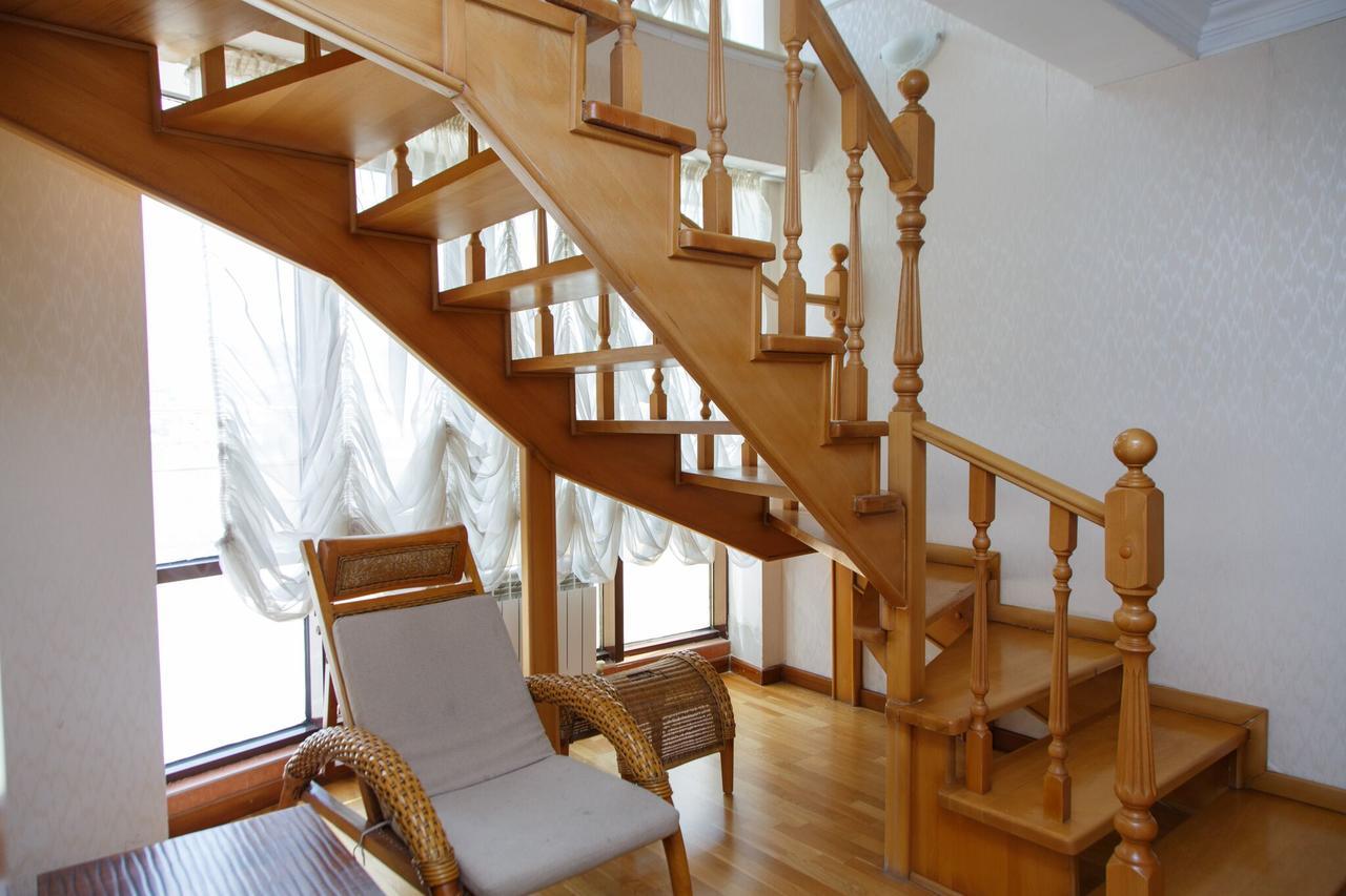 Penthouse With 3-Bedrooms Almaty Exterior photo